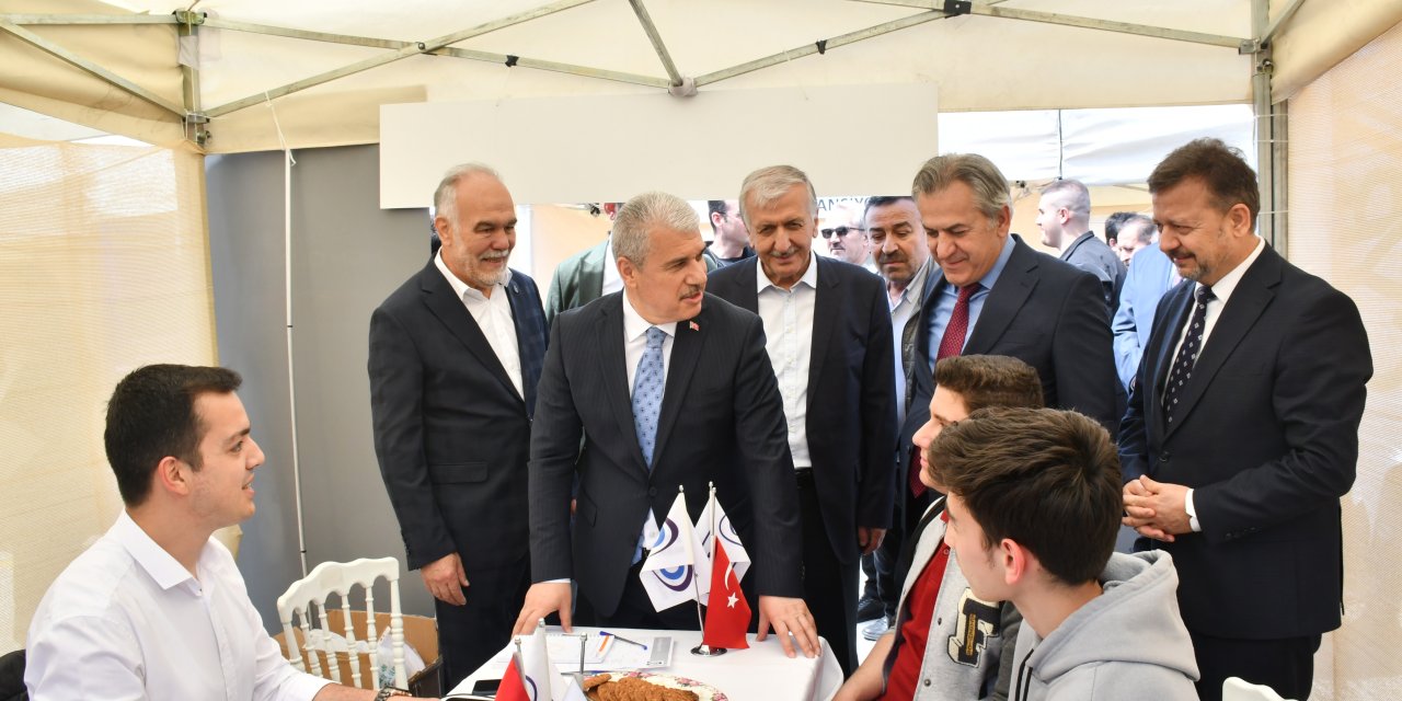 Konya sanayisinin insan kaynağı sorununa çözüm bulan fuar açıldı