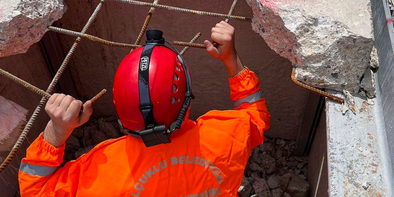 Selçuklu Belediyesi personelini afetlere karşı hazırlıyor
