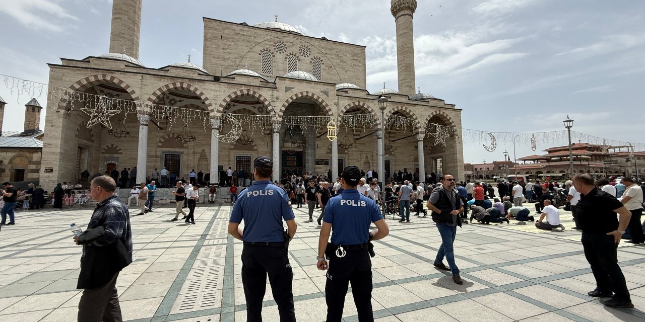 Konya’da polis ve zabıtadan dilenci operasyonu