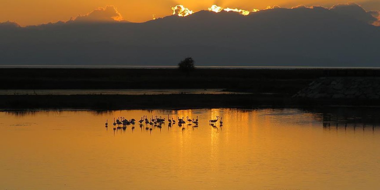 Beyşehir Gölü Milli Parkı 4 ayda 2 milyon ziyaretçi ağırladı
