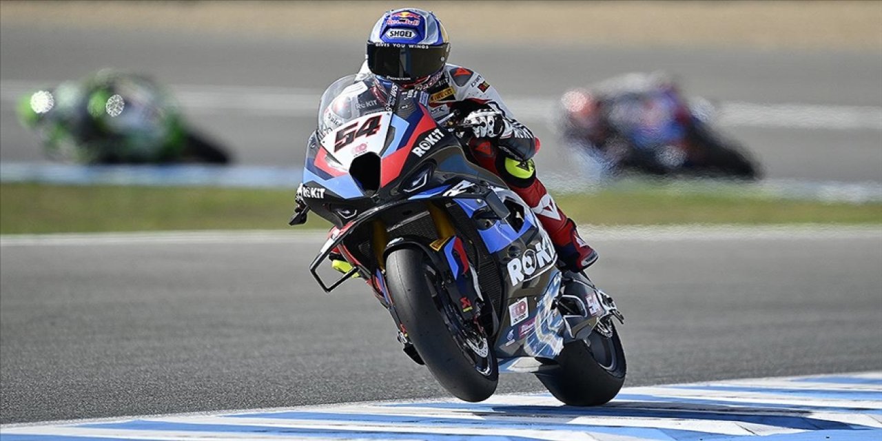 Toprak Razgatlıoğlu Çekya'da son yarışta saliselik farkla 2. oldu