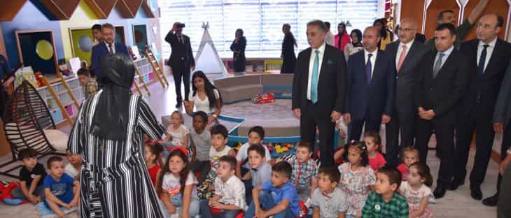 Konya'nın ilk çocuk kütüphanesi Selçuklu'da açıldı