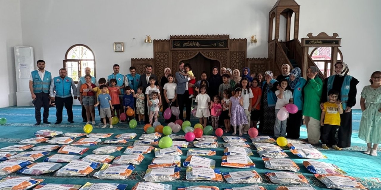 Konya'dan Hatay'a sevgi eli