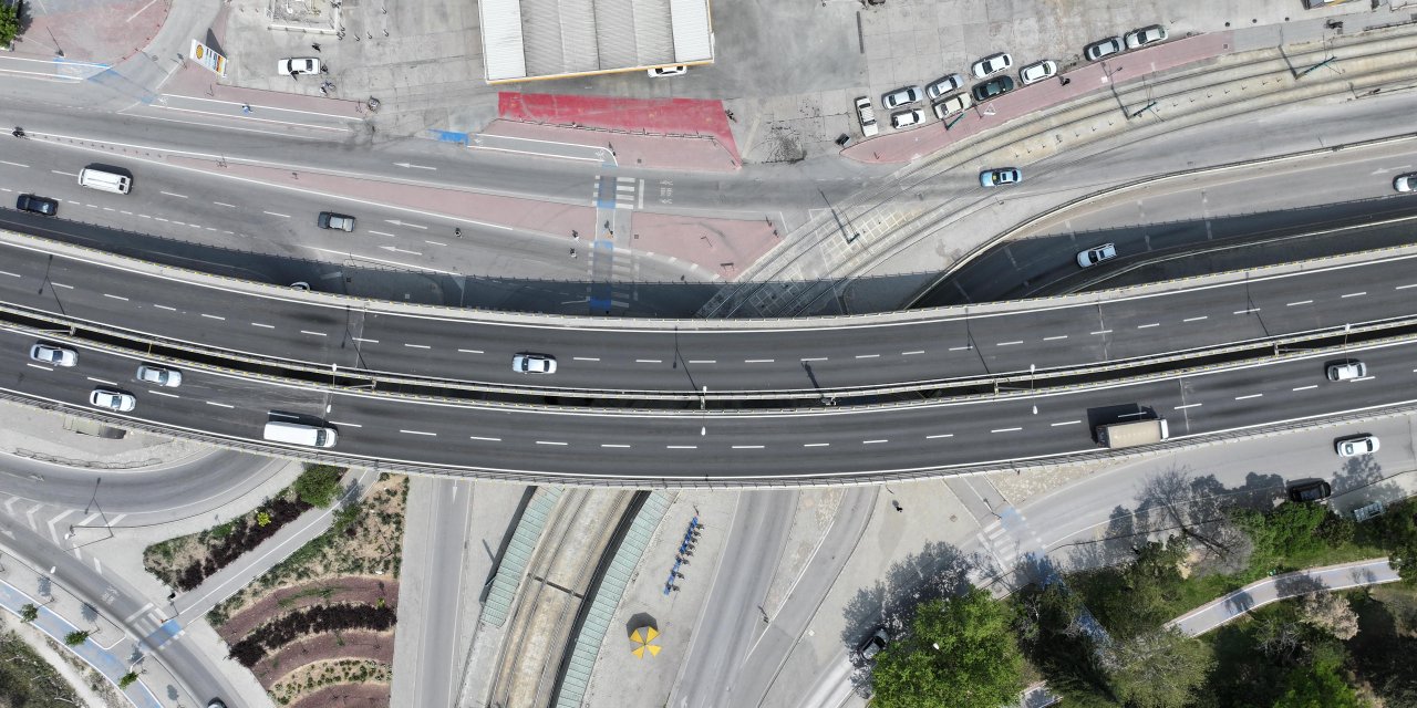 Konya'nın en yoğun kavşağında çalışmalar bitti