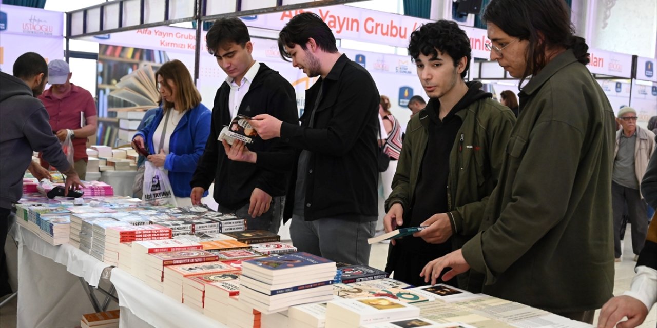 Seydişehir’de kitapseverlerin beklediği gün geldi