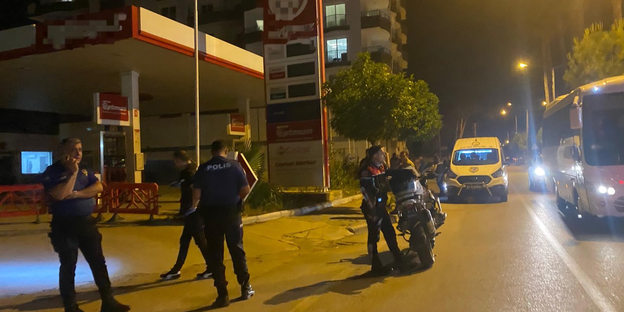 Sokakta karşılaştığı eski kocasını tabancayla vurdu