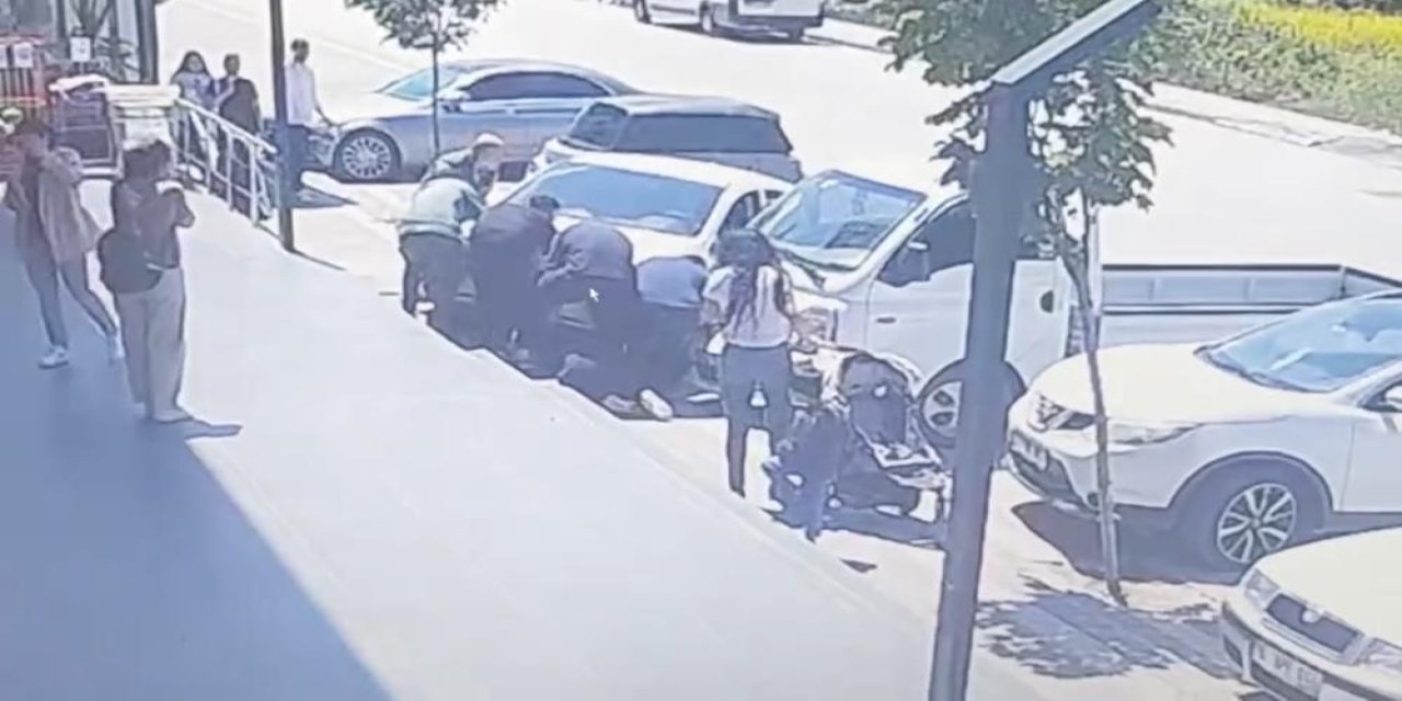 Kaldırımda yürürken otomobilin altında kaldı