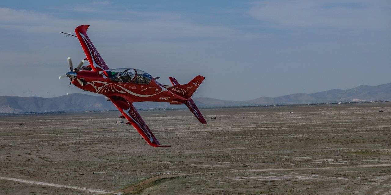 HÜRKUŞ Konya semalarında tarih yazdı