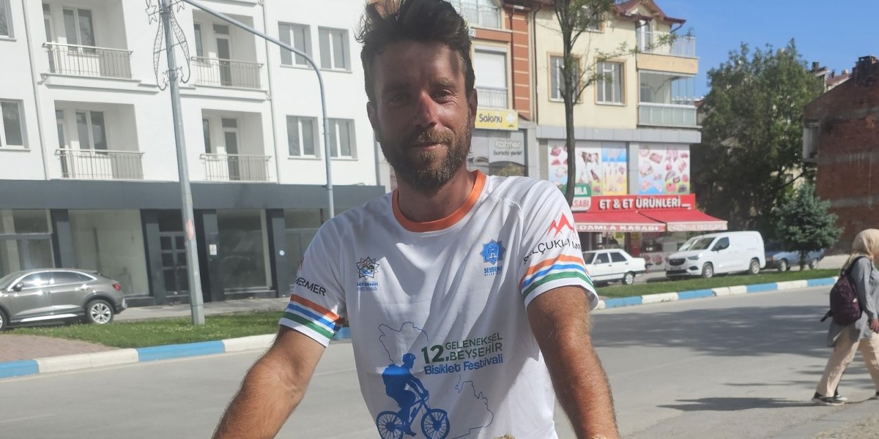 Gözüne Japonya’yı kestiren Fransız bisikletçi Antoine Konya’da
