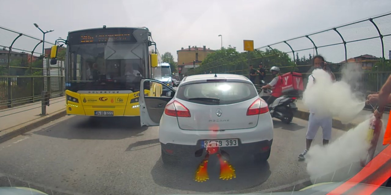 Trafik kavgası bıçakla alevlendi, yangın tüpüyle bastırıldı