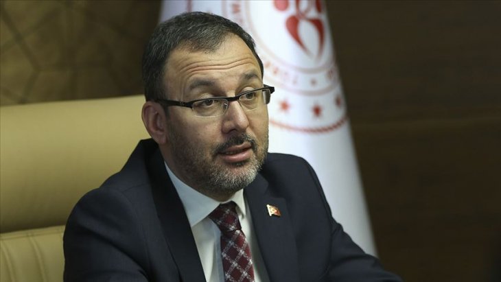 Bakan Kasapoğlu: Arzu eden öğrenciler yurtlardan ayrılabilecek