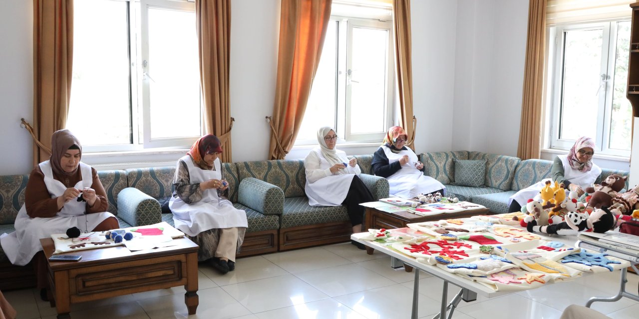 KOMEK'ten lösemi hastalarına destek