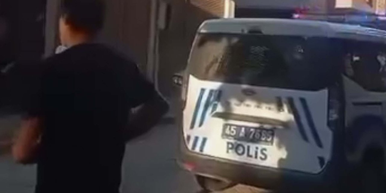 Sokak kedisini pompalı tüfekle vurdu