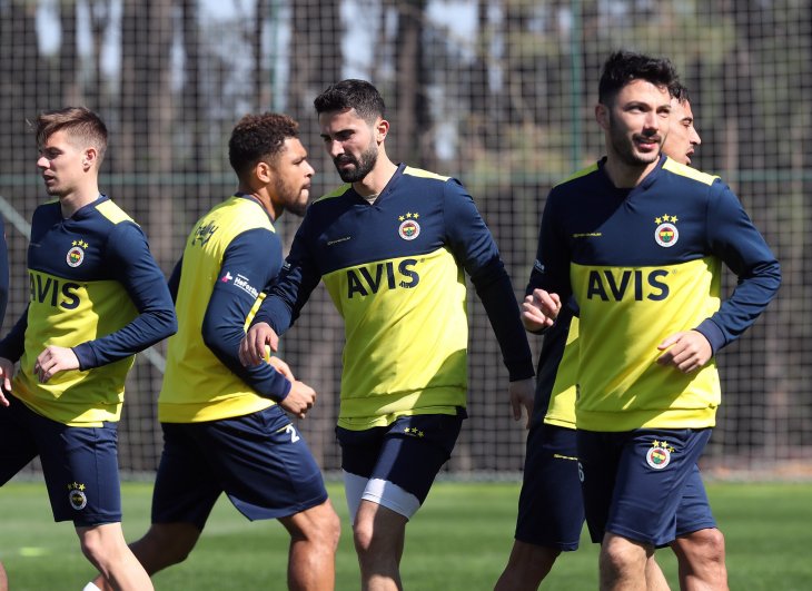 Fenerbahçe'de Konyaspor maçı hazırlıkları tamamlandı