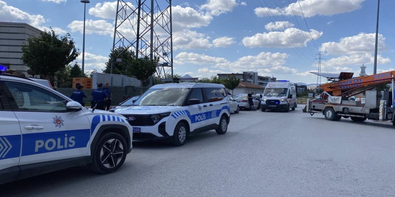 Konya’da parkta bıçaklı kavga çıktı! Biri 15, diğeri 17 yaşında