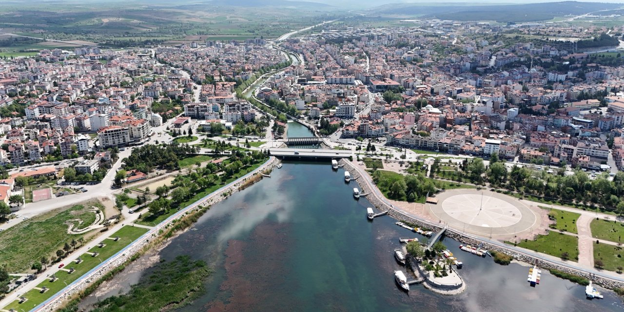 Beyşehir’in yeni mahallesine ünlü iş adamının ismi verildi