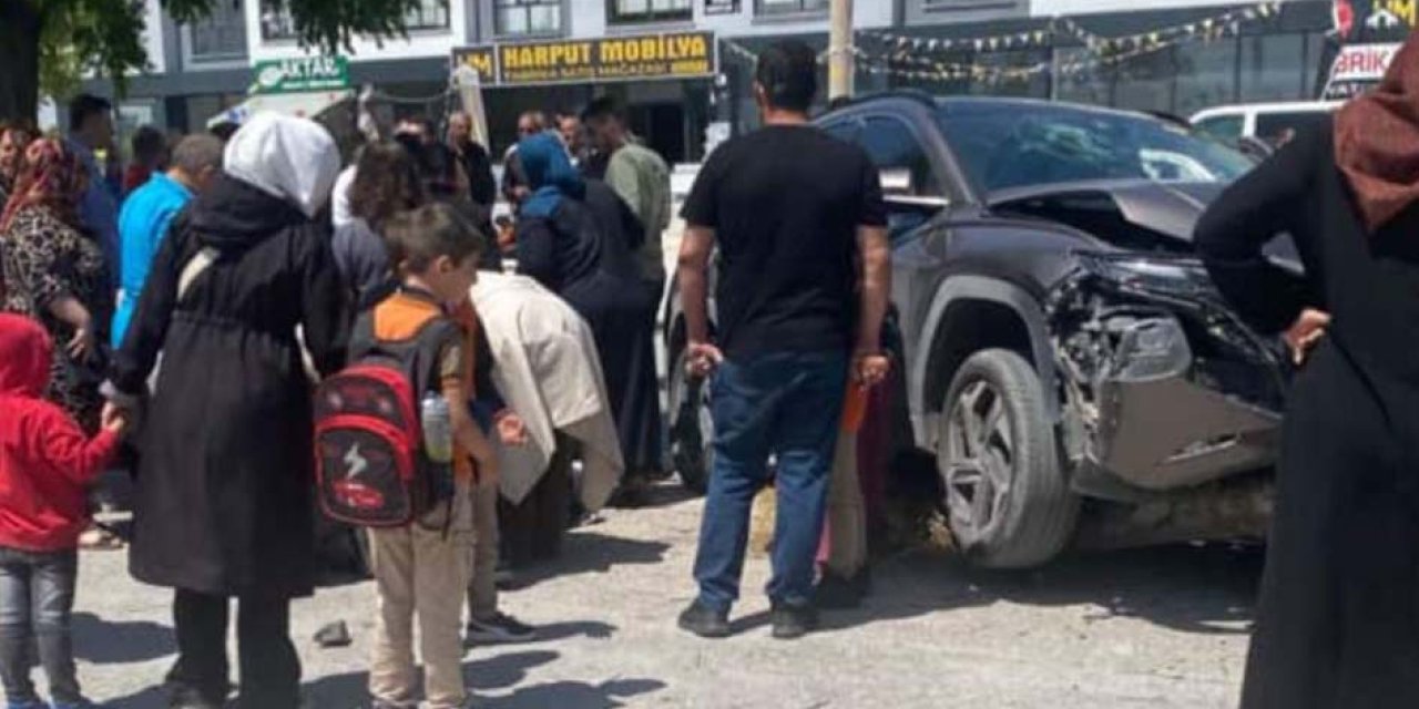 Konya’da iki otomobil çarpıştı! 10 yaralı var