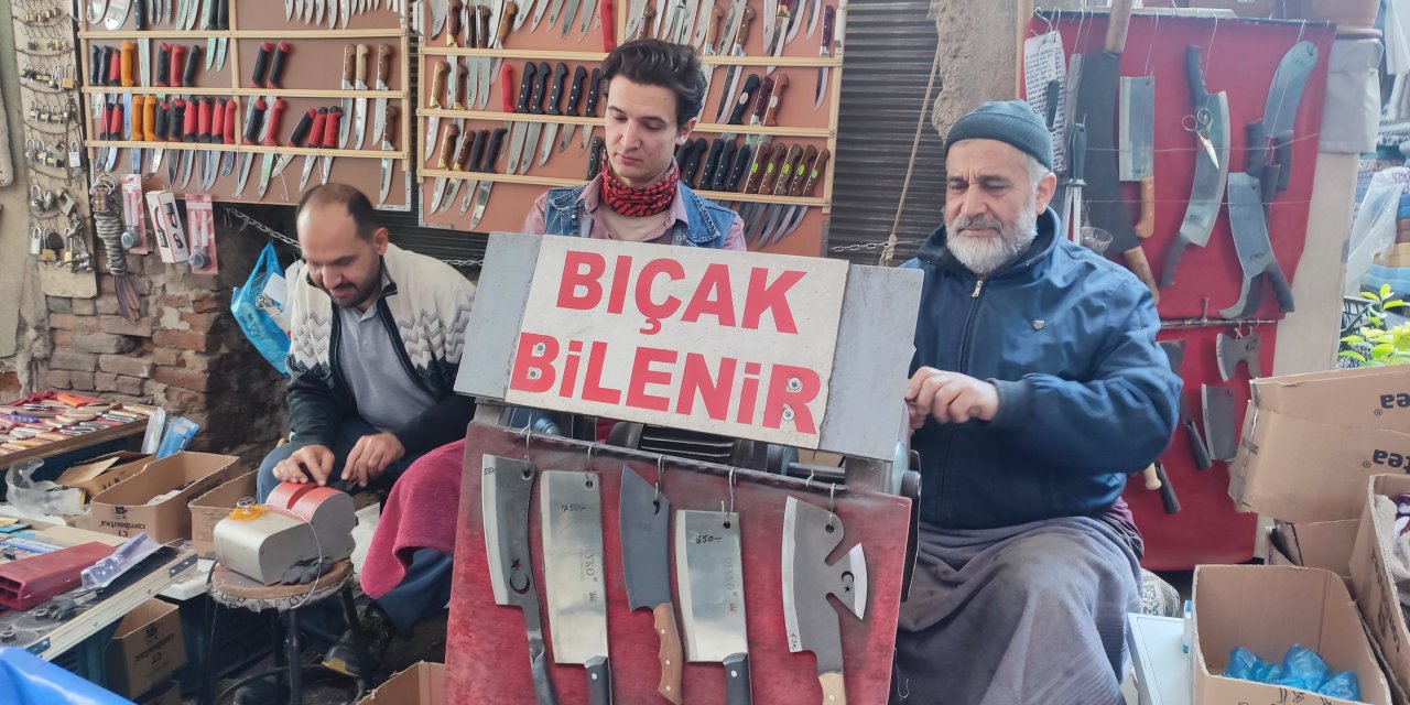 Konya’da ustası uyardı: Bıçağını biletmeyen bayramda sakatlanır