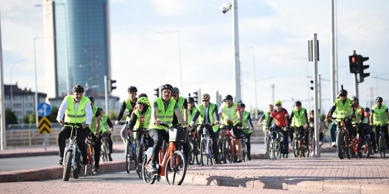 680 kilometreyle Türkiye’nin lideri Konya’da pedallar çevrildi