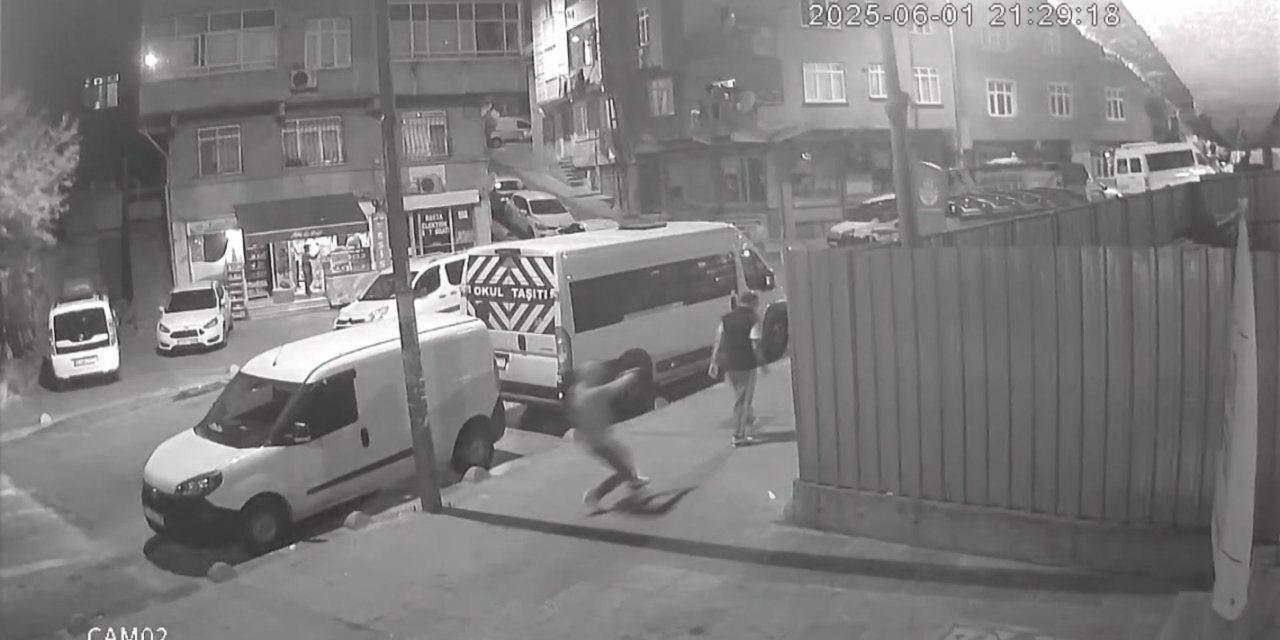 Eski sevgilisinin yeni sevgilisi olan arkadaşını öldürdü