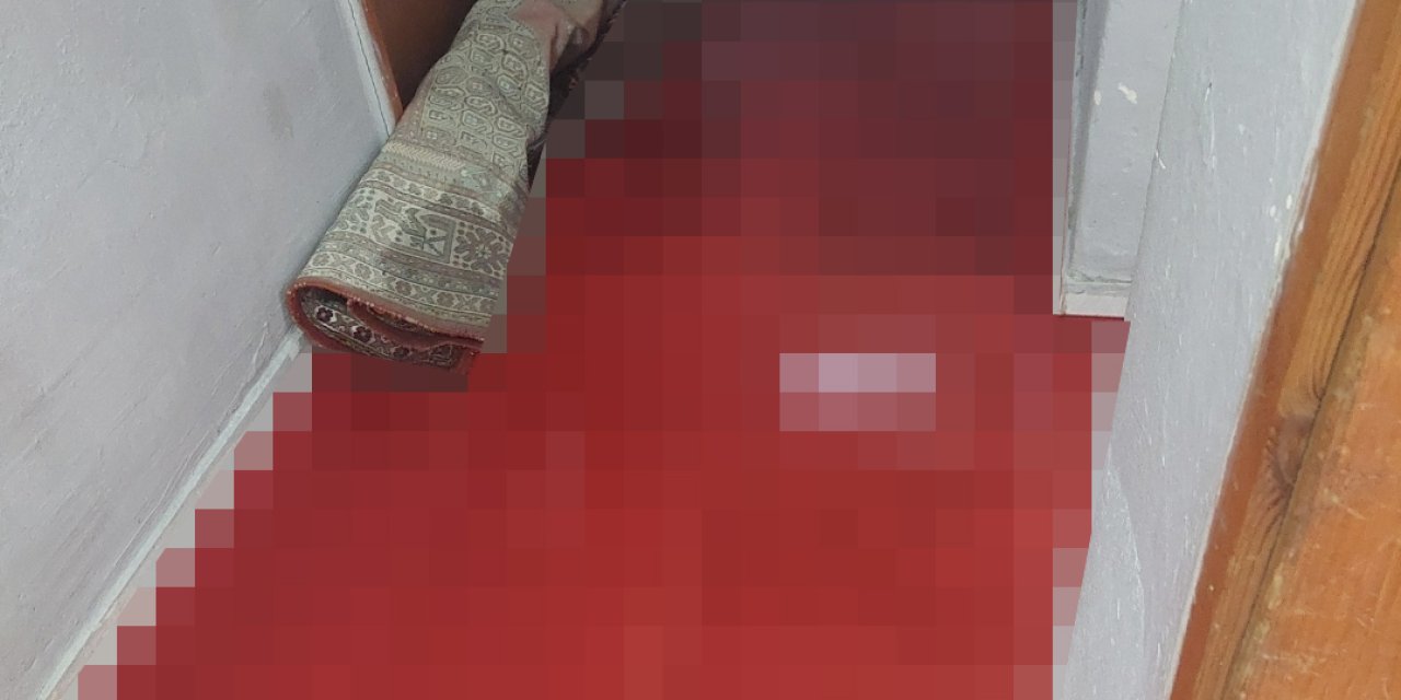 Kanalizasyondan gelen kurban kanı 2 daireyi bastı