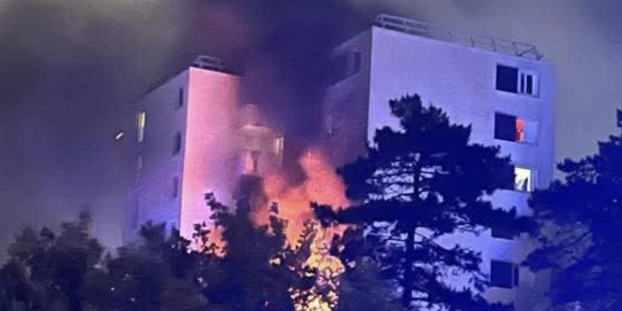 Bir binanın dördüncü katında çıkan yangında 4 kişi hayatını kaybetti