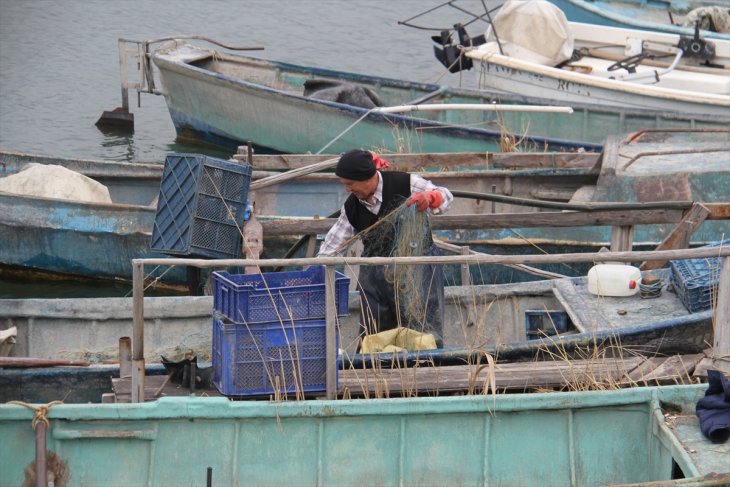 Beyşehir Gölü'nde balıkçılar 'av tatiline' hazırlanıyor