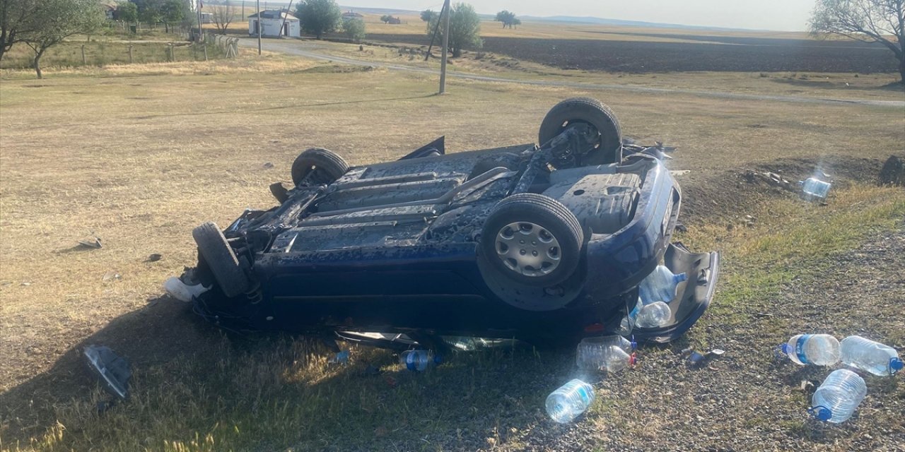 Konya'da yaşlı çift kazada yaralandı