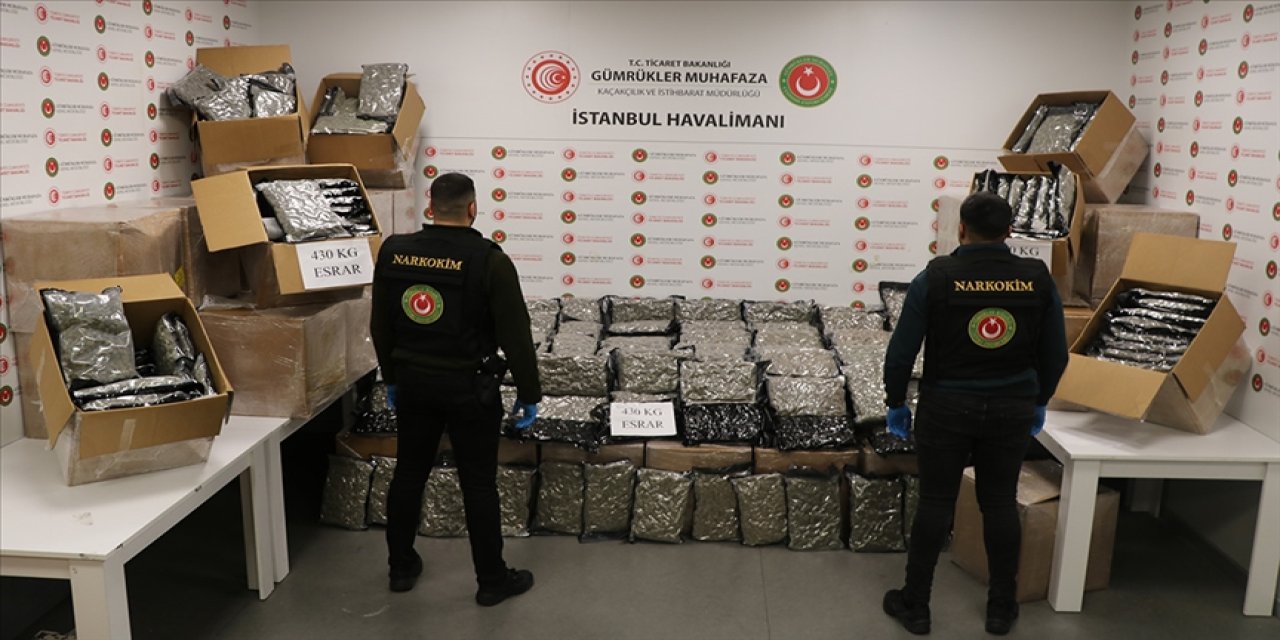 Gümrüklerde 26,4 milyar liralık kaçakçılık önlendi