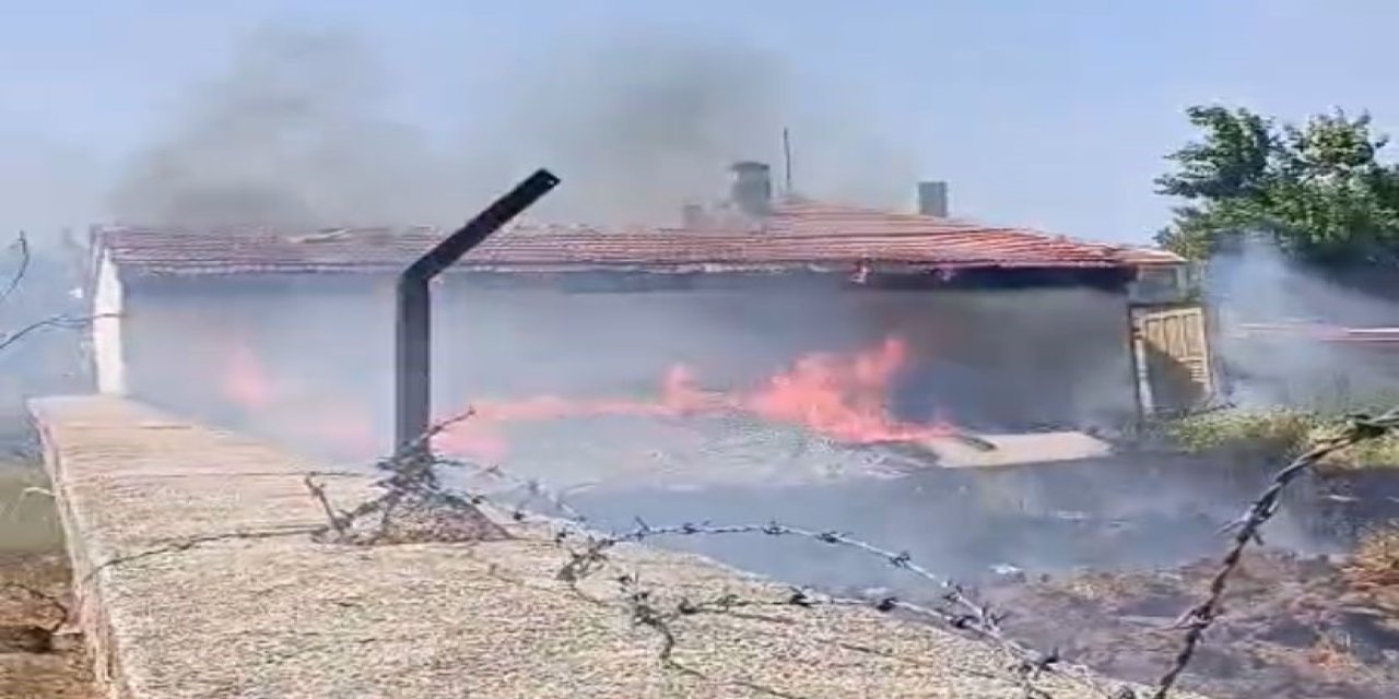 Konya’da samanlık alevler içinde kaldı