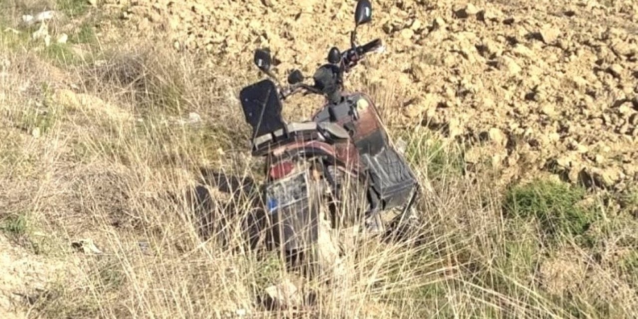 Konya’da elektrikli bisiklet tarlaya uçtu: 2 yaralı