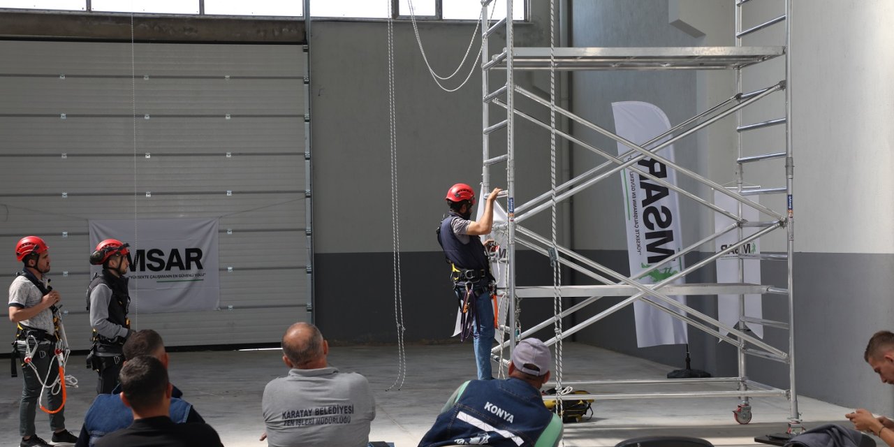 Karatay Belediyesi'nden personele yüksekte çalışma eğitimi