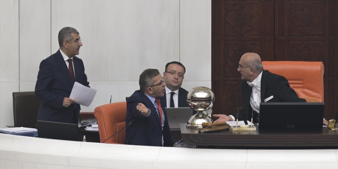 TBMM’de yumruklu tepki