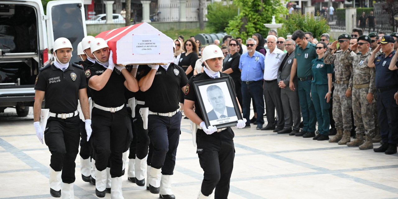 Ailesi ısrar etti, acil anjiyoya alındı: Ameliyattan çıkamadı