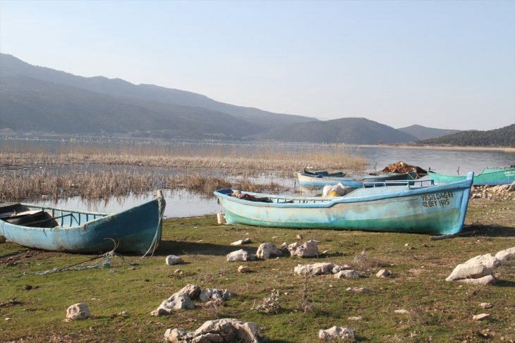 Beyşehir Gölü'nde avlanma yasağı başladı