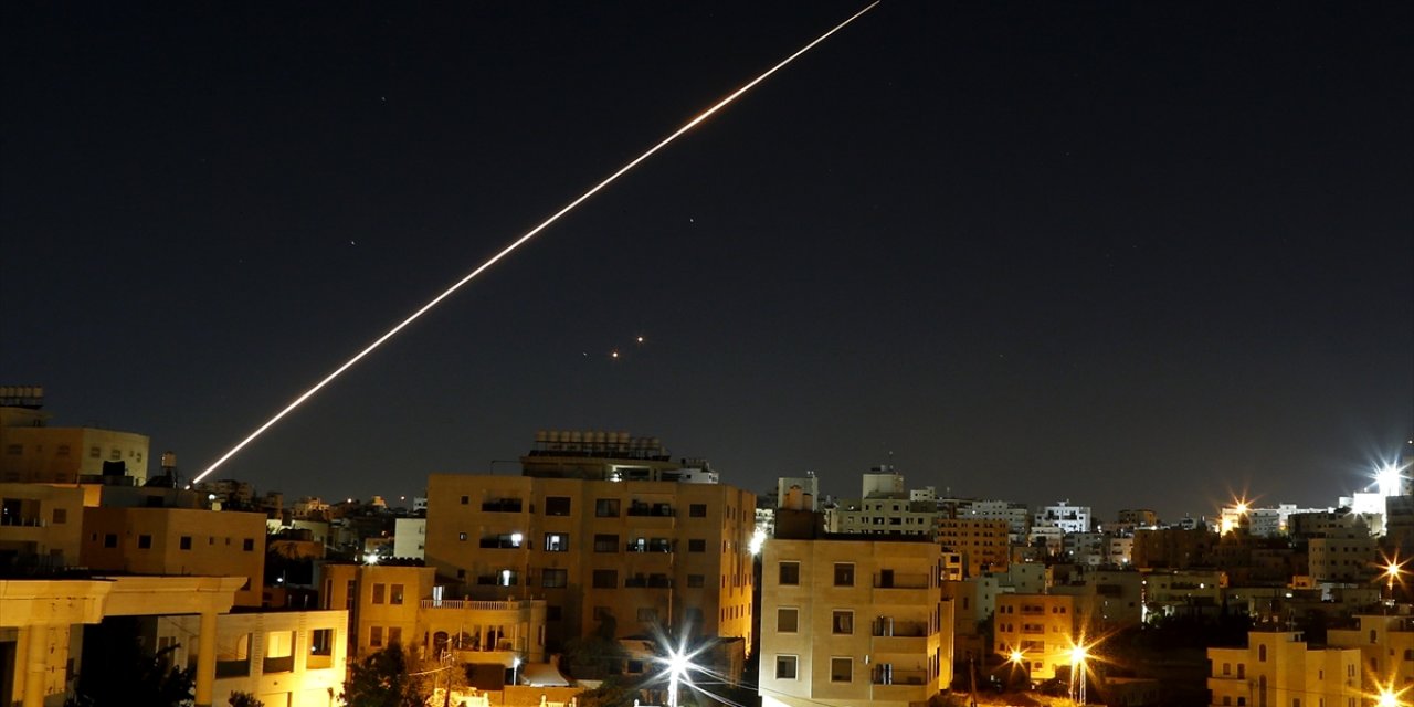 İsrail Savunma Bakanı Katz, Tahran'ı vurma emri verdi