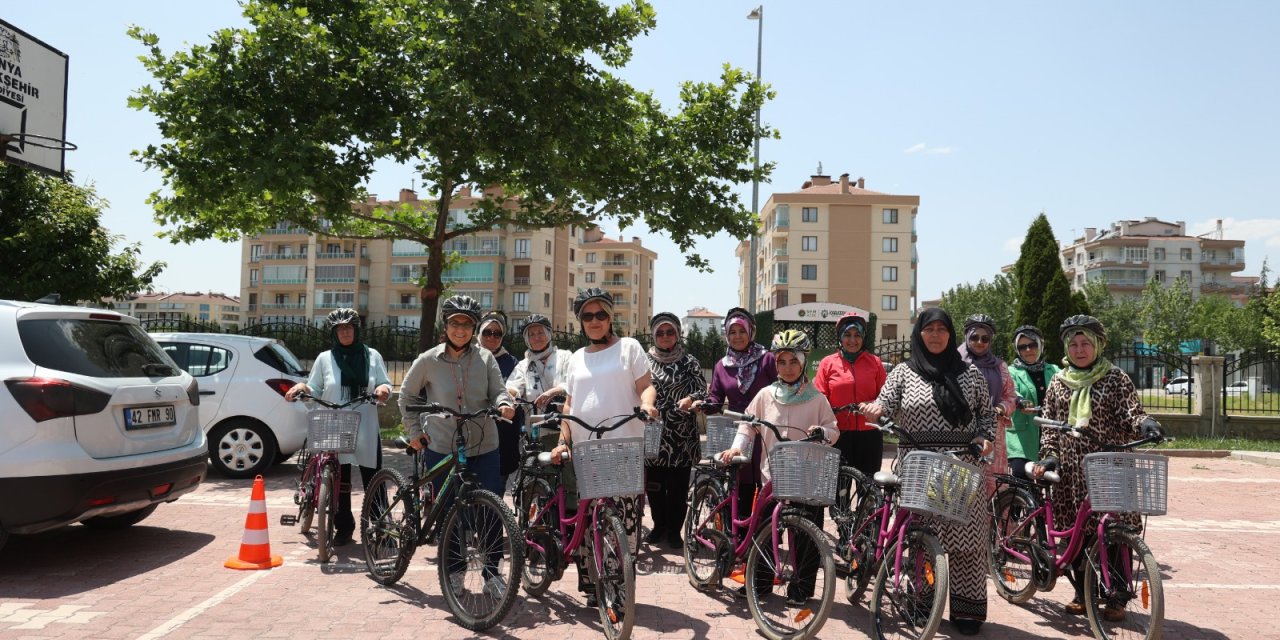 Özgürlüğü pedalda buldular! Konyalı kadınlar bu duyguyu ilk defa tattı