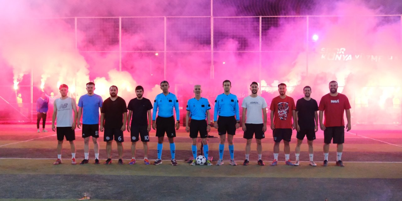 Konya’da 255 sporcu kupa için yarıştı! Şampiyon belli oldu