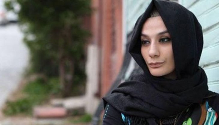 Gazeteci, yazar Esra Elönü'nün babası umre dönüşü hayatını kaybetti