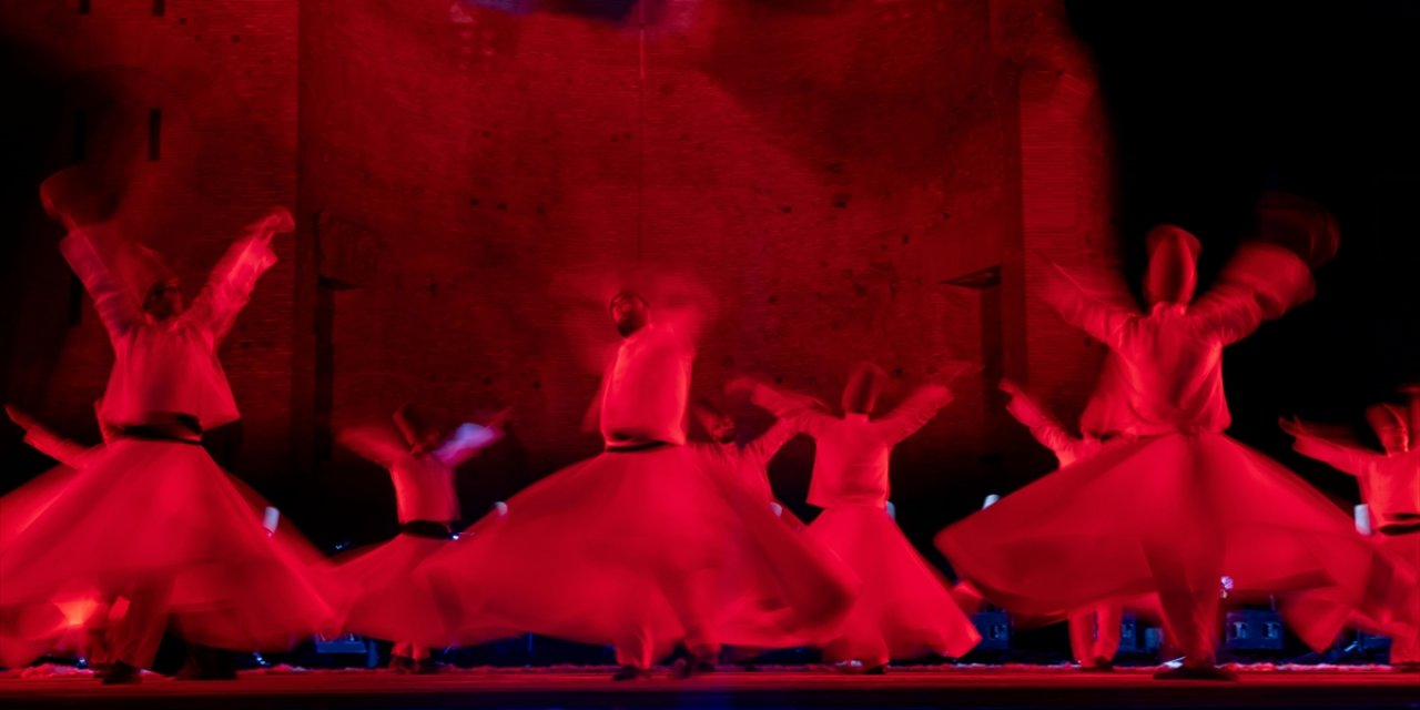 Tarihte ilk! Roma'nın binlerce yıllık tapınağında Konya ruhu hayat buldu