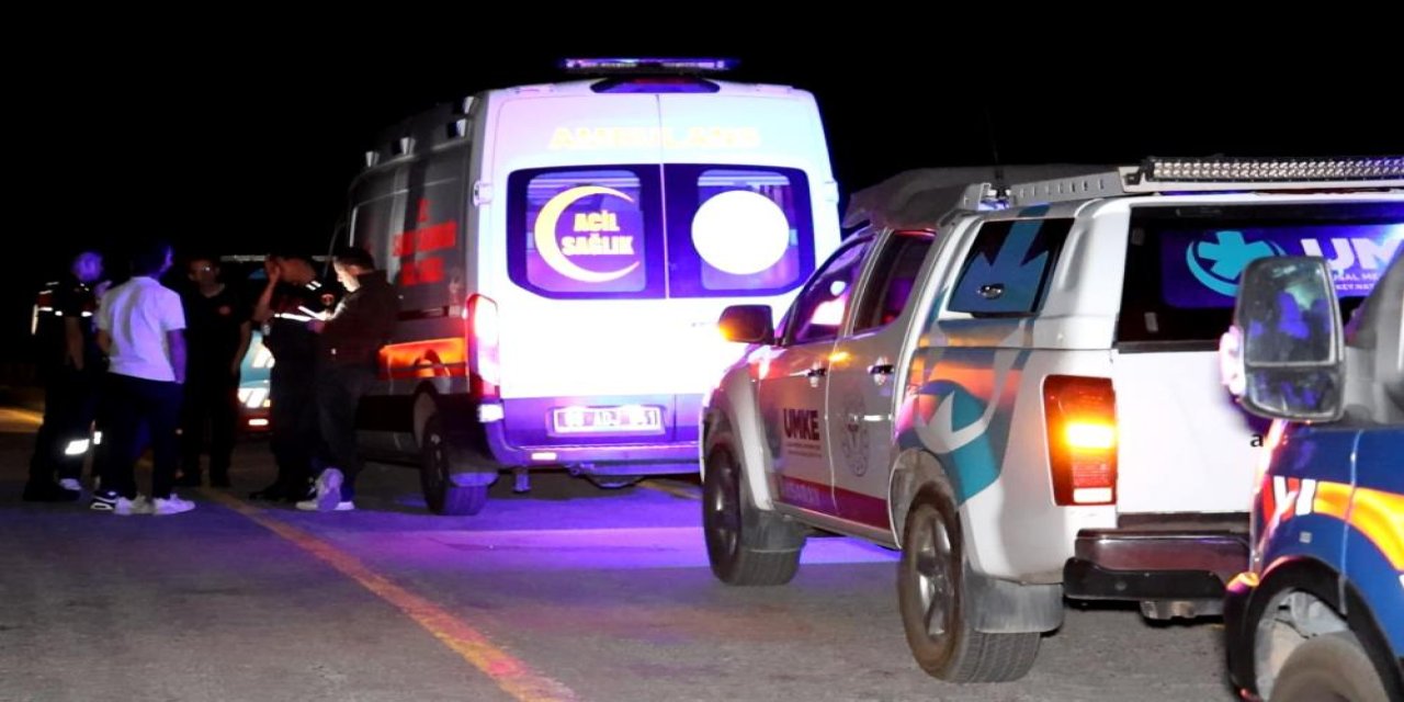 Helikopter Konya'dan havalandı, Hasan Dağı'nda mahsur kalan 4 kişi kurtarıldı