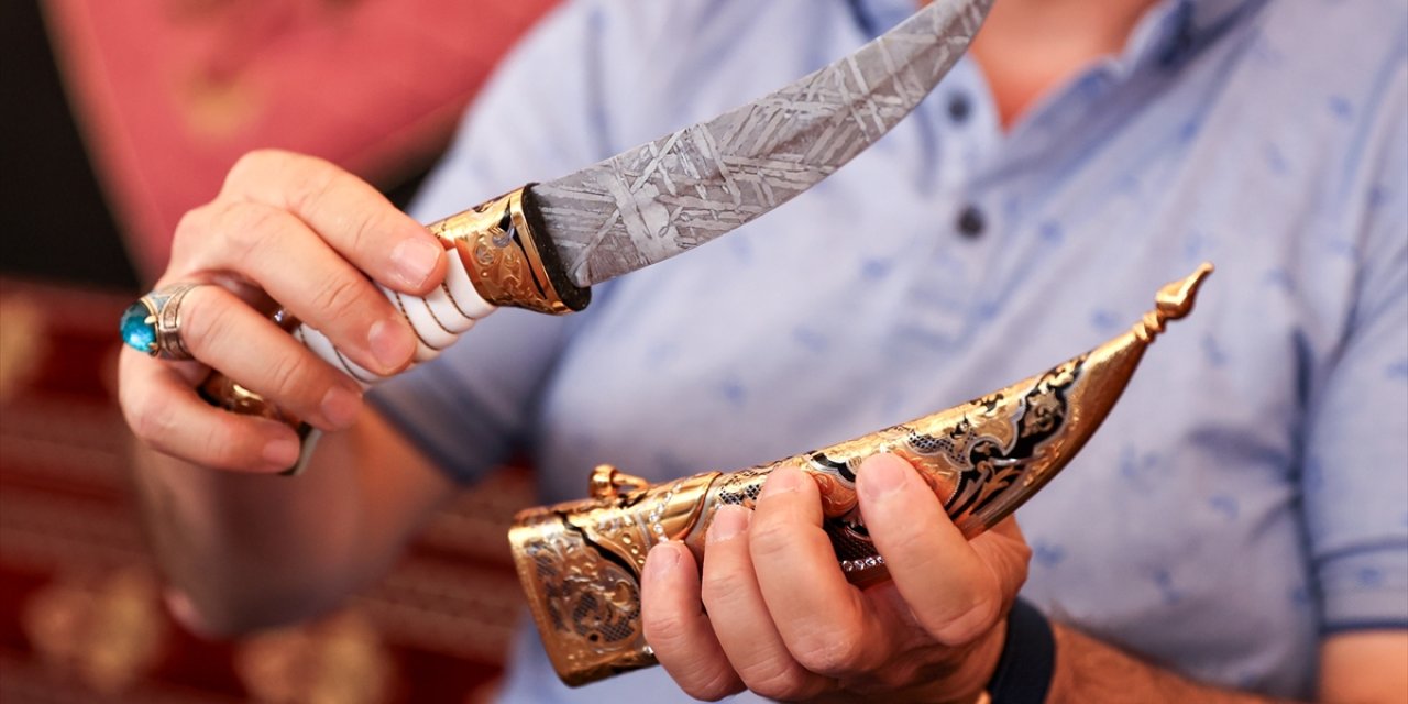 Gökten yağan taş Konya'da servete dönüştü! 30 bin dolarlık bıçak satışta