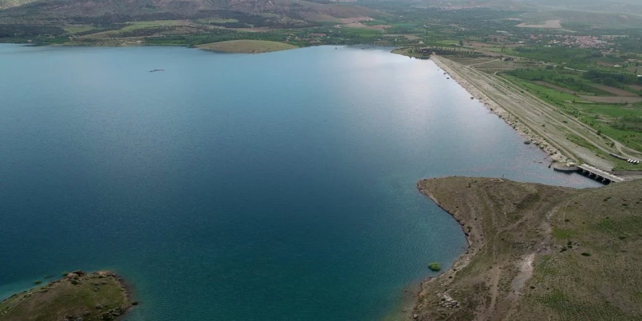 Konyalı çiftçilerden su taahhütnamesi tepkisi: Adeta ölüm fermanı