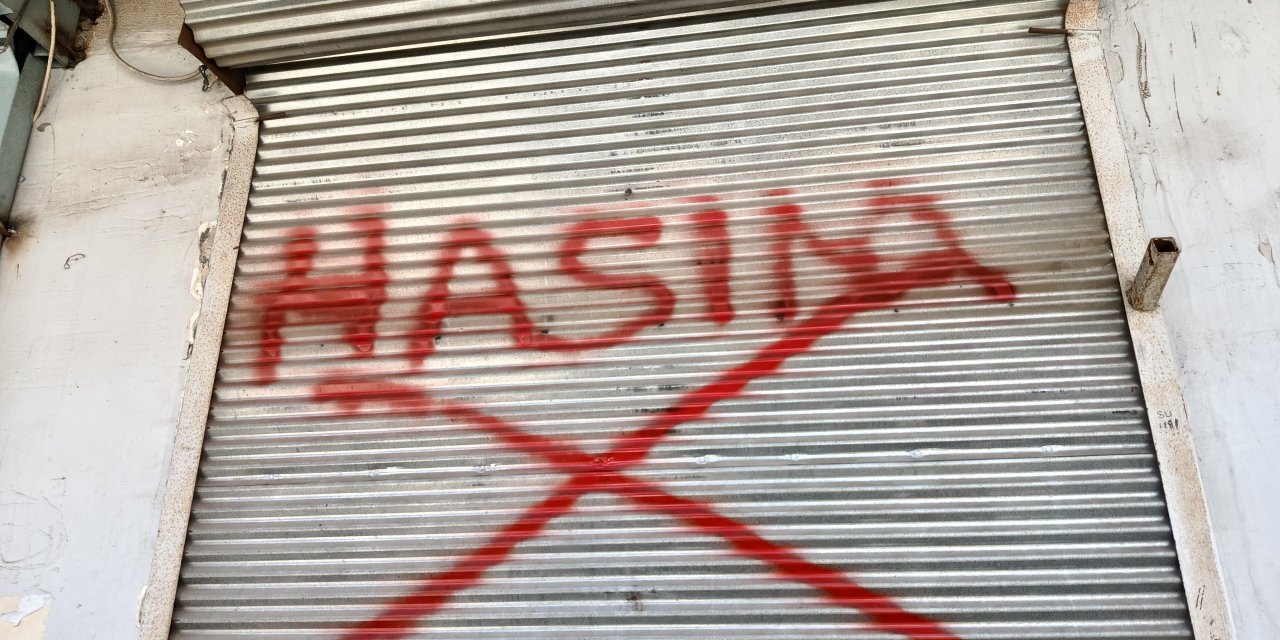 Kepenginde hasım yazısını gören çaycı, dönerciye 9 el ateş etti