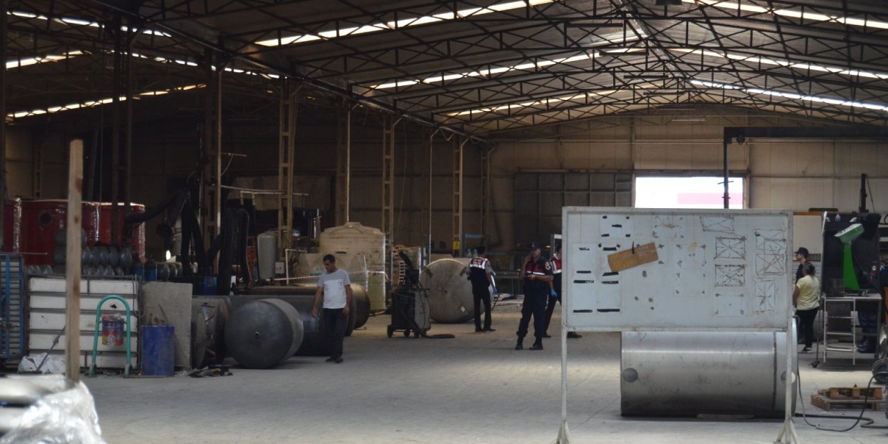 Fabrikada feci patlama! 1 ölü, 3 yaralı