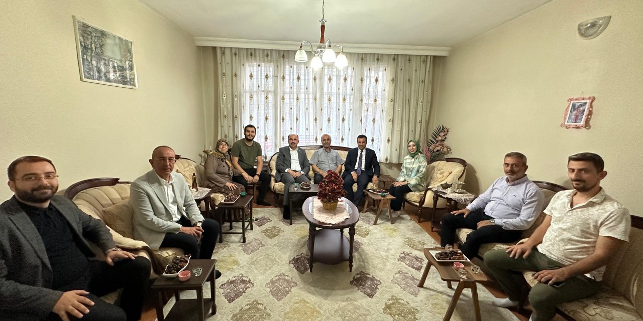 Başkan Altay, hac ibadetini yerine getiren vatandaşları ziyaret etti