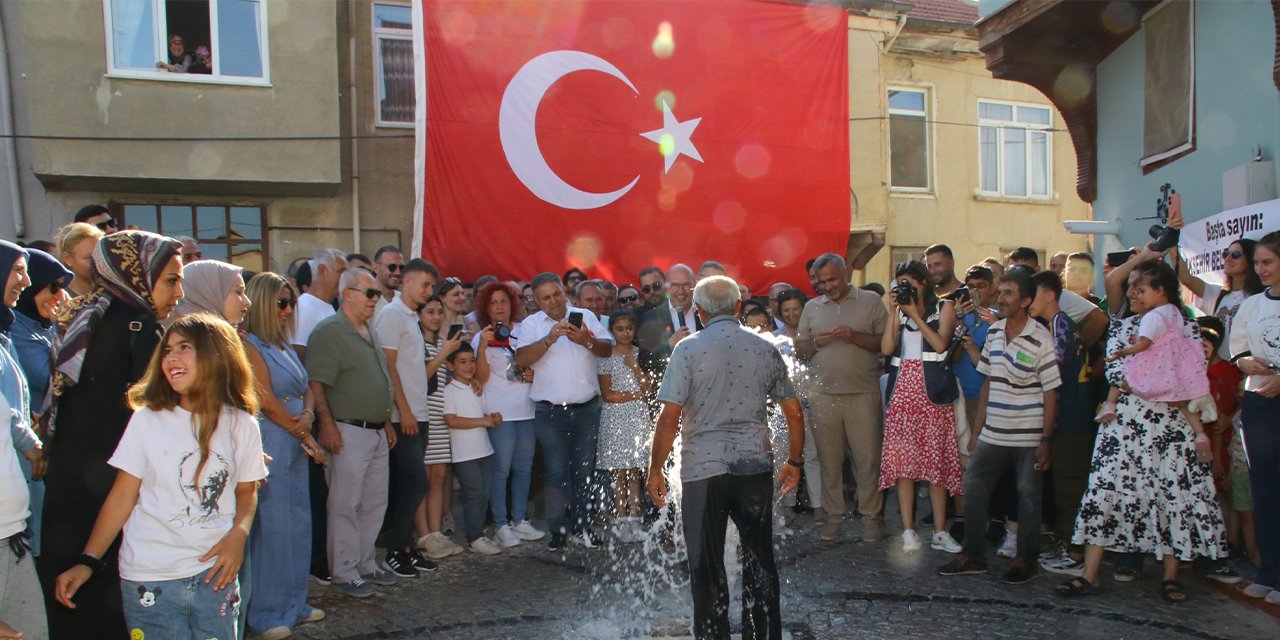 Konya'da 20 yıl önce verilen söz tutuldu! Anılar suyla canlandı