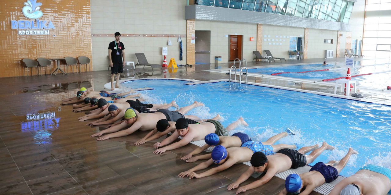 Meram’ın spor merkezleri çocuk sesleriyle yankılanıyor