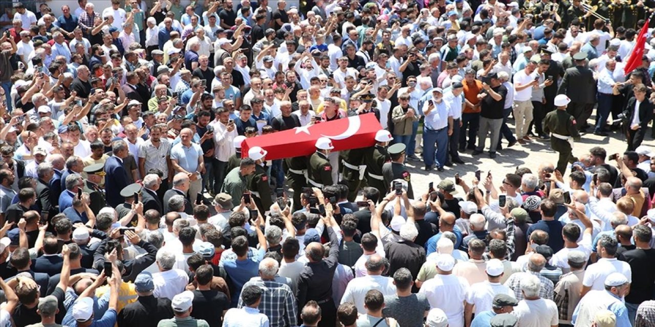 Şehitlerimiz dualarla son yolculuğa uğurlanıyor