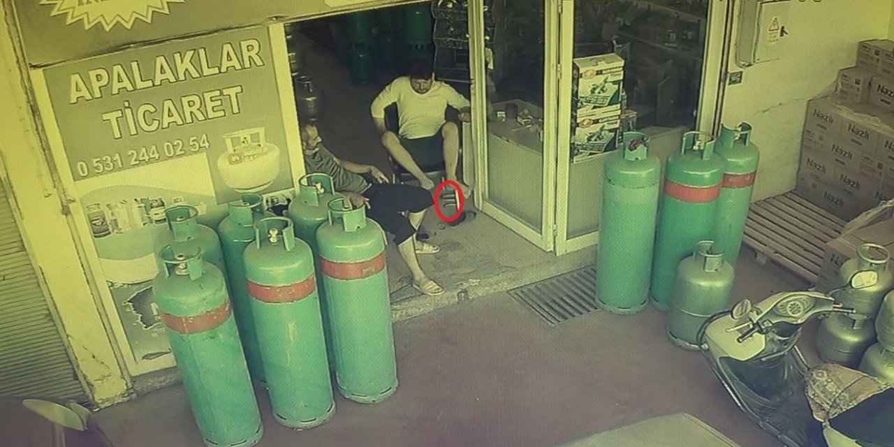 Ayağındaki soğukluğun nedenini gören esnaf olduğu yerden fırladı